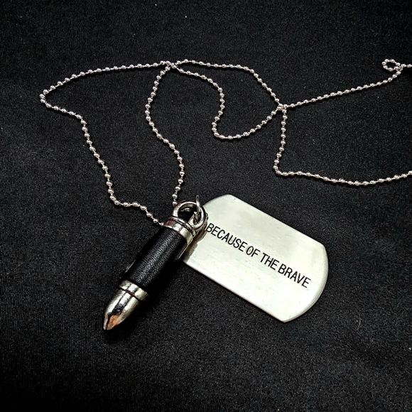 🌟🇺🇸'Proud Patriot' Black & Silver Leather Dog Chain Necklace - Paparazzi🇺🇸 - Picture 1 of 3